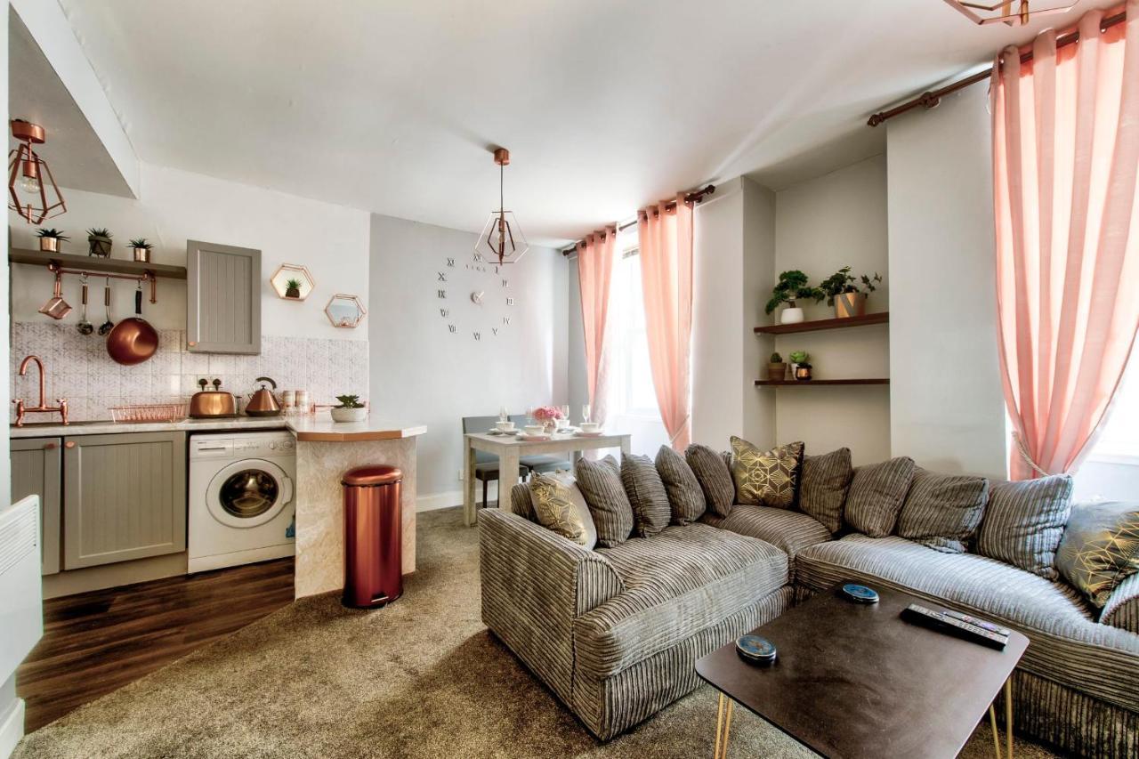 Guestready - Stylish Home In Edinburgh Oldtown מראה חיצוני תמונה