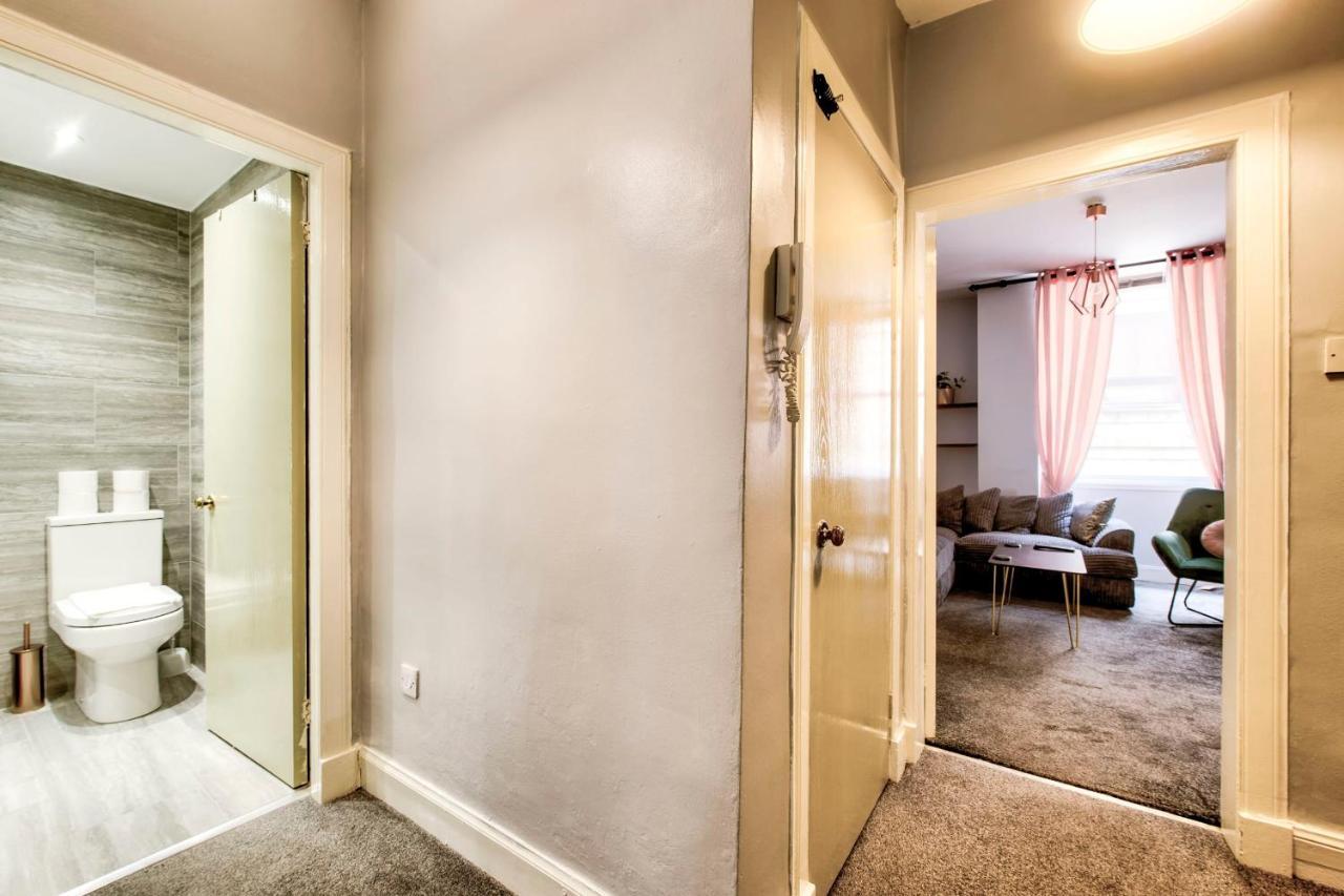 Guestready - Stylish Home In Edinburgh Oldtown מראה חיצוני תמונה